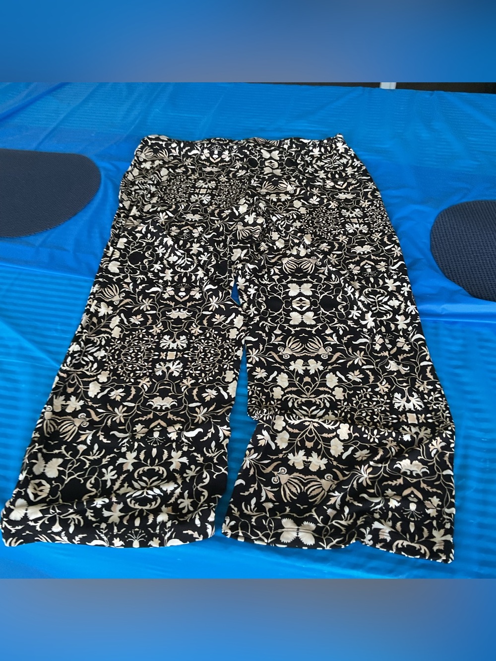 JM Collection Black and Cream Floral Wide-Leg Pants